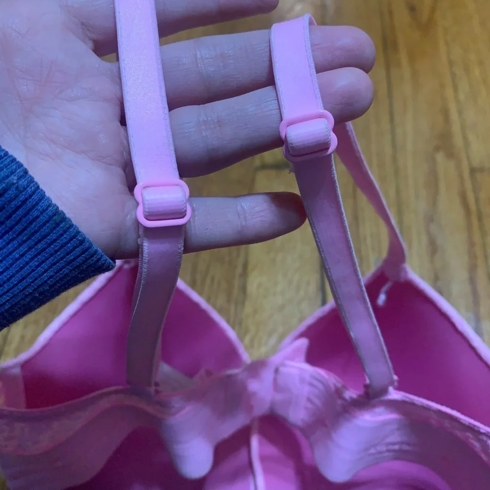 PINK Victoria's Secret Light Pink Lace Push-Up Bra - Picture 3 of 8